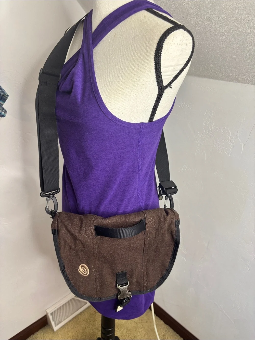 Timbuk2 Brown Wool Crossbody Small Messenger Bag